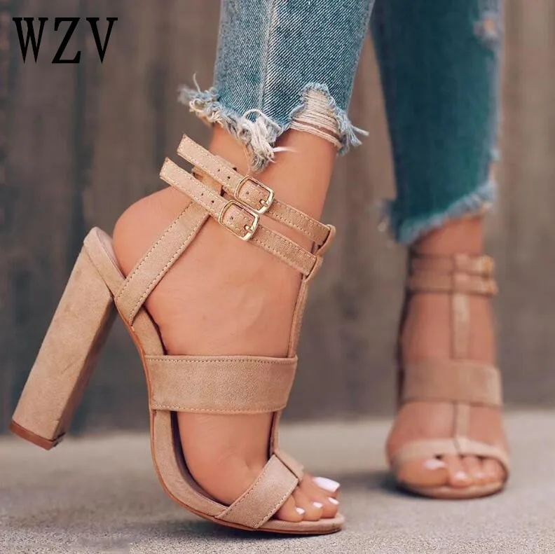 

2018 Gladiator Sandals Women Summer Buckle Strap High Heels Women Narrow Band Party Sandals Heeled Dress Shoes B330