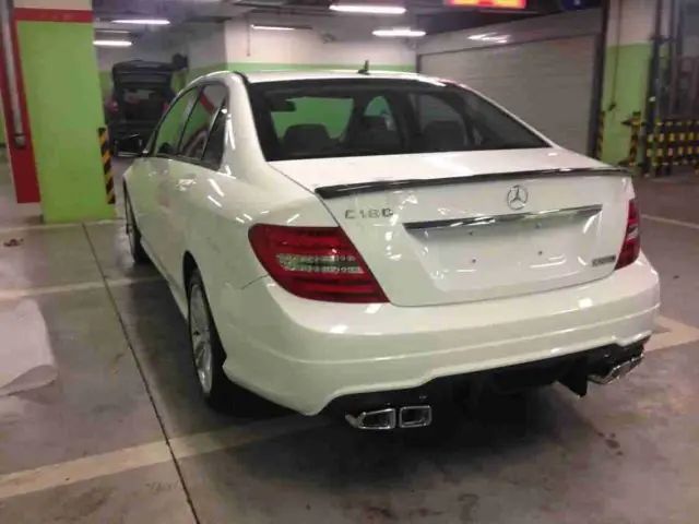 MB C class w204 C63 спортивные линейное углеродное финберг спойлер для w204 C63 спортивные линейное углеродное финберг спереди губ задний диффузор и заднее крыло