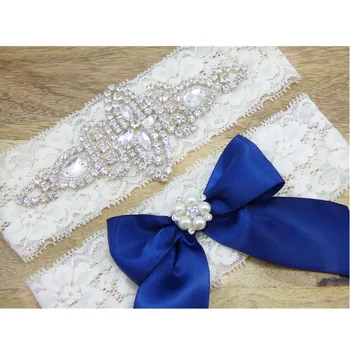 

Bride Lace Wedding Garter Set Pearl Rhinestone Garter for Wedding with Ribbon Bow Wedding Accessories keep sake toss Garter