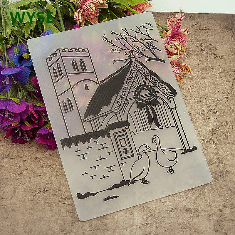 

Big HOUSE Embossing folders Watering Plastic Christmas templat For Scrapbooking DIY Paper Craft/Card Making Decoration 2018 new