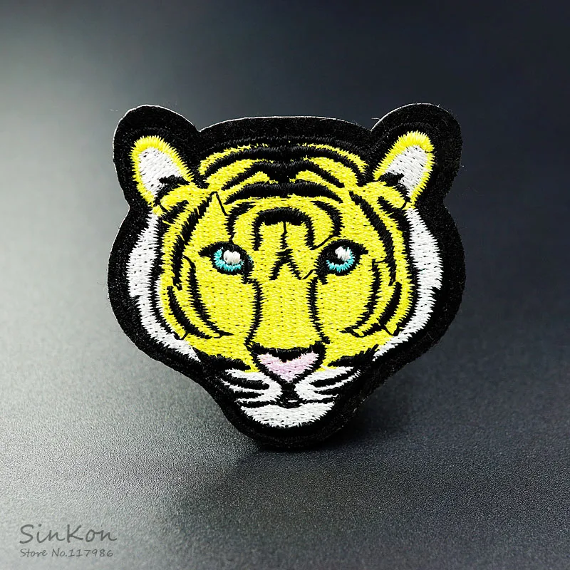 

Tiger (Size:5.3X5.5cm) DIY Badges Patch Embroidered Applique Sewing Label Clothes Stickers Apparel Accessories Badge
