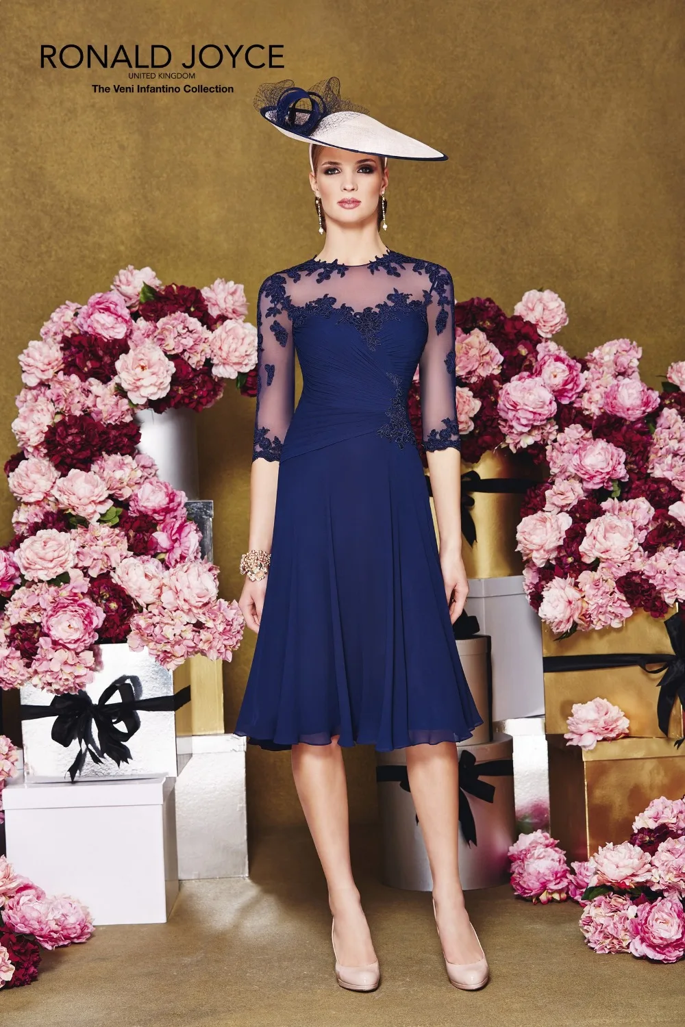 2016 New Arrival Navy Blue Chiffon Lace Applique Half Sleeves A Line