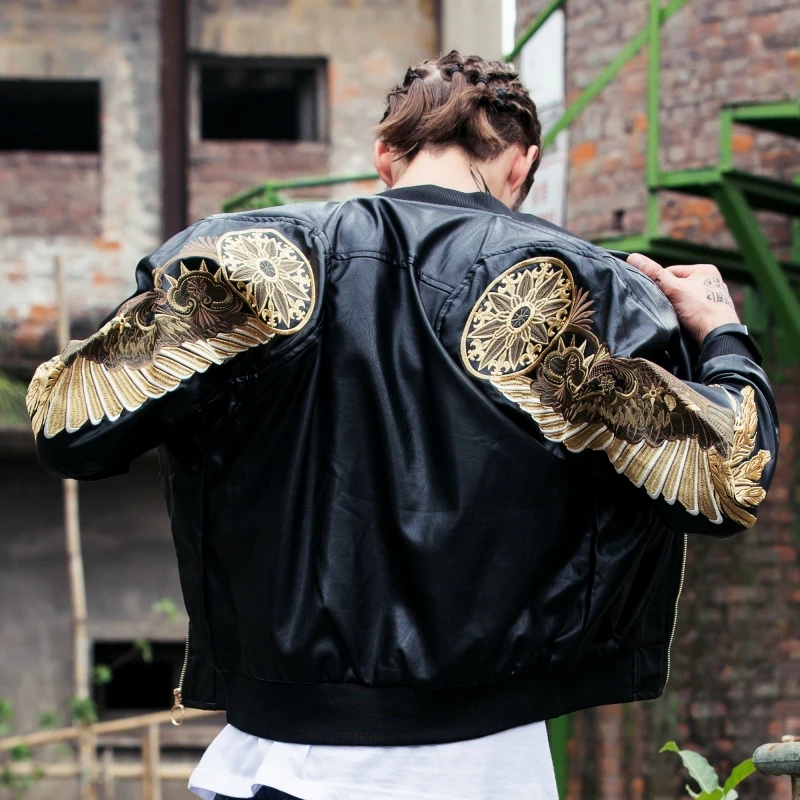 

Autumn Winter Classic Brand Men Bomber Leather Jackets Red Black PU Outwear Gold Wings Embroidery Punk Motorcycle Slim Coat