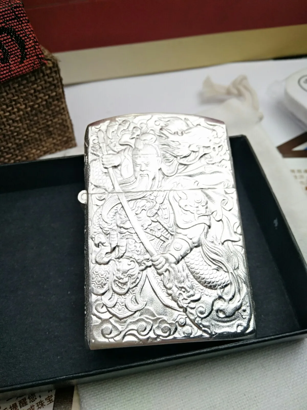 

999 silver shell lighter kerosene windproof Guan Erye husband carving birthday gift