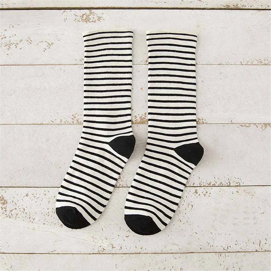 1 Pair Women Socks New Autumn Winter Japanese Fashion Harajuku Colorful Striped Socks Medias Cotton Thick Warm Long Funny Socks support socks for women