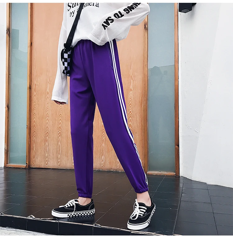 المرأة الرياضية السراويل قيعان الربيع الصيف الإناث ركض الملابس مزدوجة مخطط هارين السراويل Sweatpants السراويل الرياضية المرأة الرياضية السراويل قيعان الربيع الصيف الإناث ركض الملابس مزدوجة مخطط هارين السراويل Sweatpants السراويل الرياضية