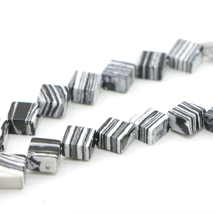 Princess diagonally green pine stone beads (16)