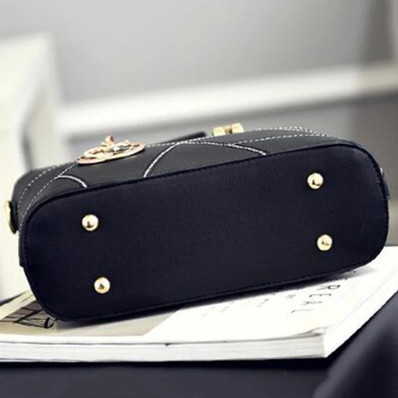 Fashion Designer Leather Bags for Women Heart Flower Pendant Handbag Ladies Shoulder Bags Casual Sweet Crossbody Bag Fashion Designer Leather Bags for Women Heart Flower Pendant Handbag Ladies Shoulder Bags Casual Sweet Crossbody Bag