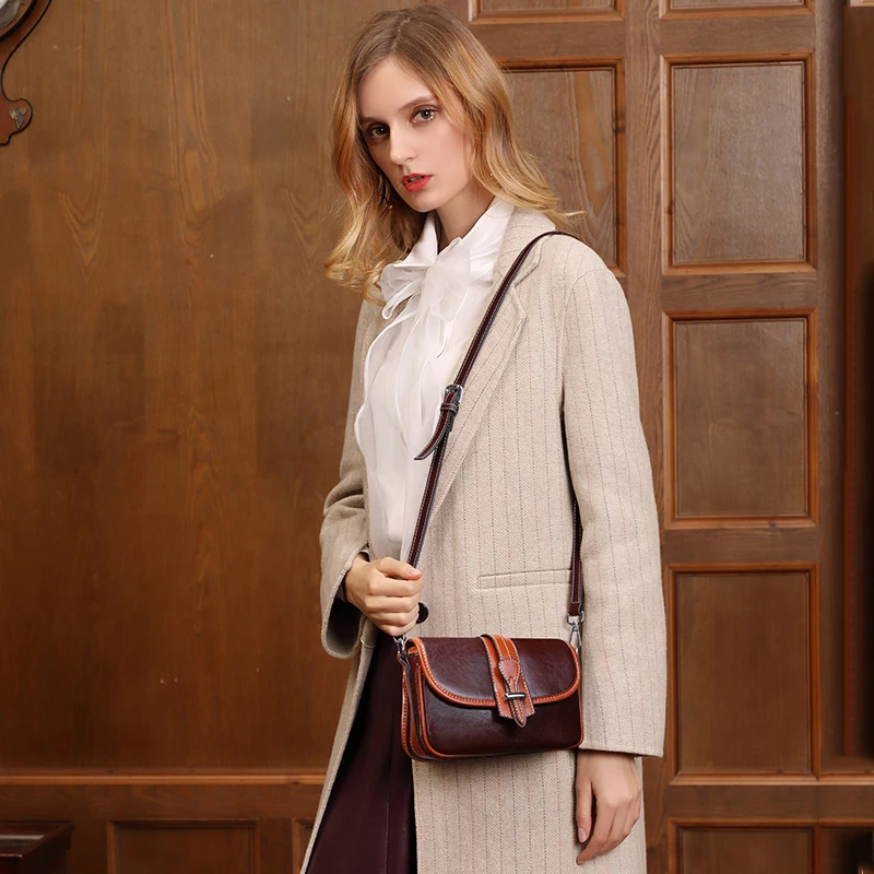 

Hot Fashion Crossbody Bags for Women 2019 Genuine Leather Flap Bag Handbag Oil Wax Cow Leather Women Messenger Bags