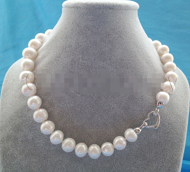 

FREE shipping>>>>>> Huge 17" 14mm natural white round freshwater pearl necklace - GP clasp 6.07