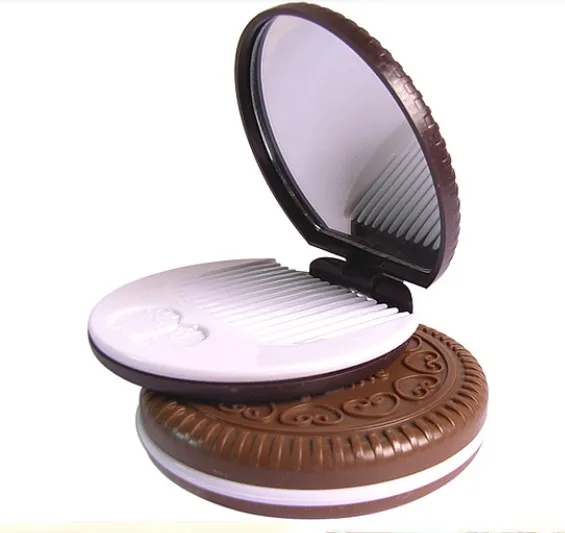 

Protable simulated chocolate cosmetic mirror with mini comb,sandwich biscuit shape compact mirror as make up accessory