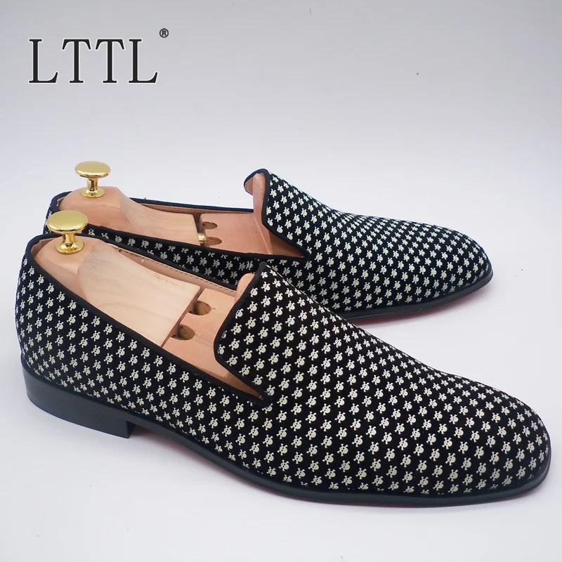 

New Arrival Fashion Skull printing Mens Suede Loafers Black Leather Men Dress Shoes Male Smoking Slippers Slip On Men's Flats
