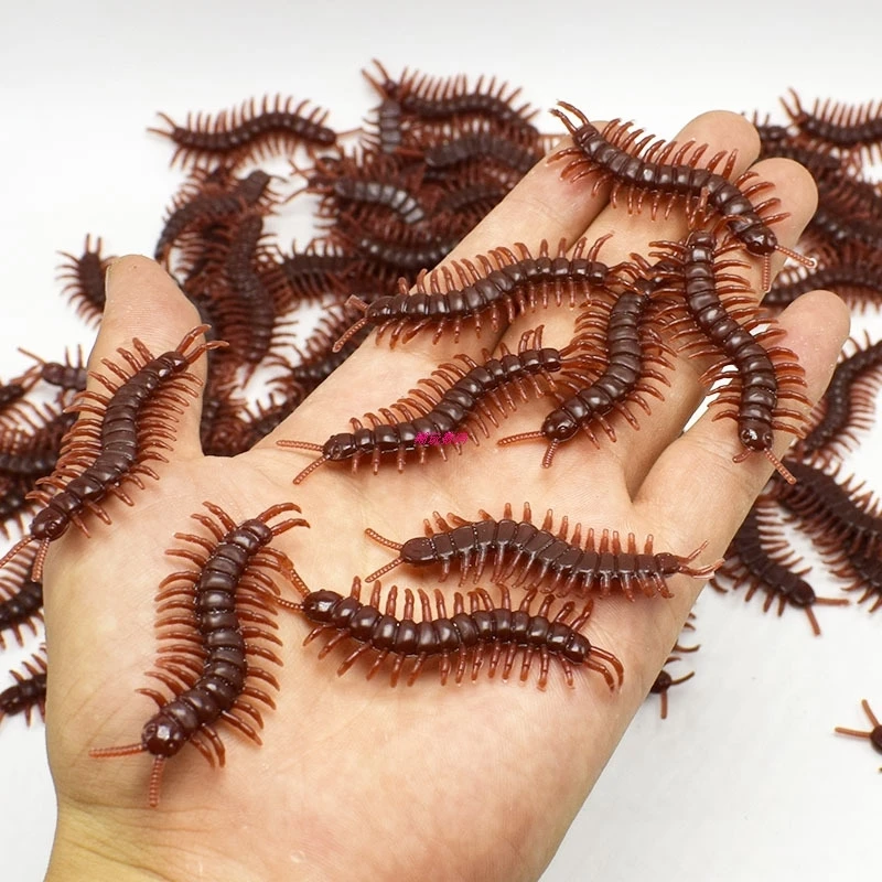 

1Pcs April Fools Day Halloween Toys Burlesque Toy Lifelike Simulation Rubber Centipede Gags & Practical Jokes Prop Decorations