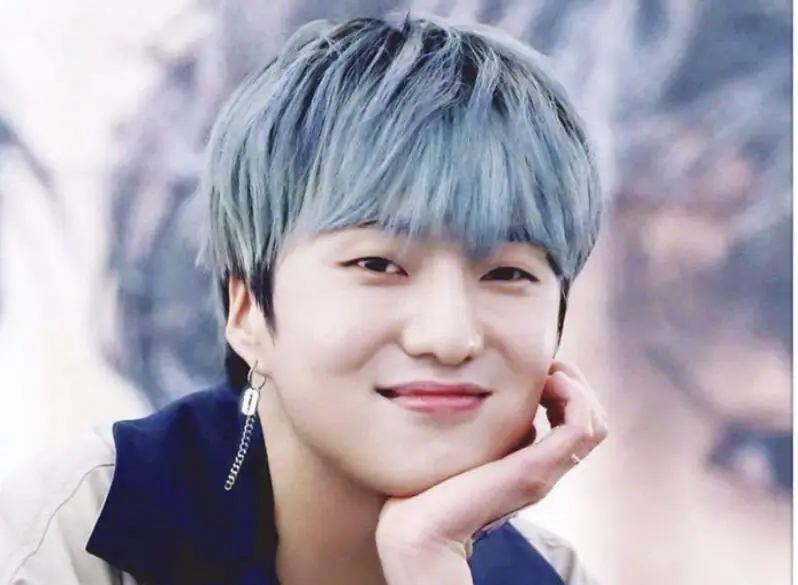 9063329746_1830314810