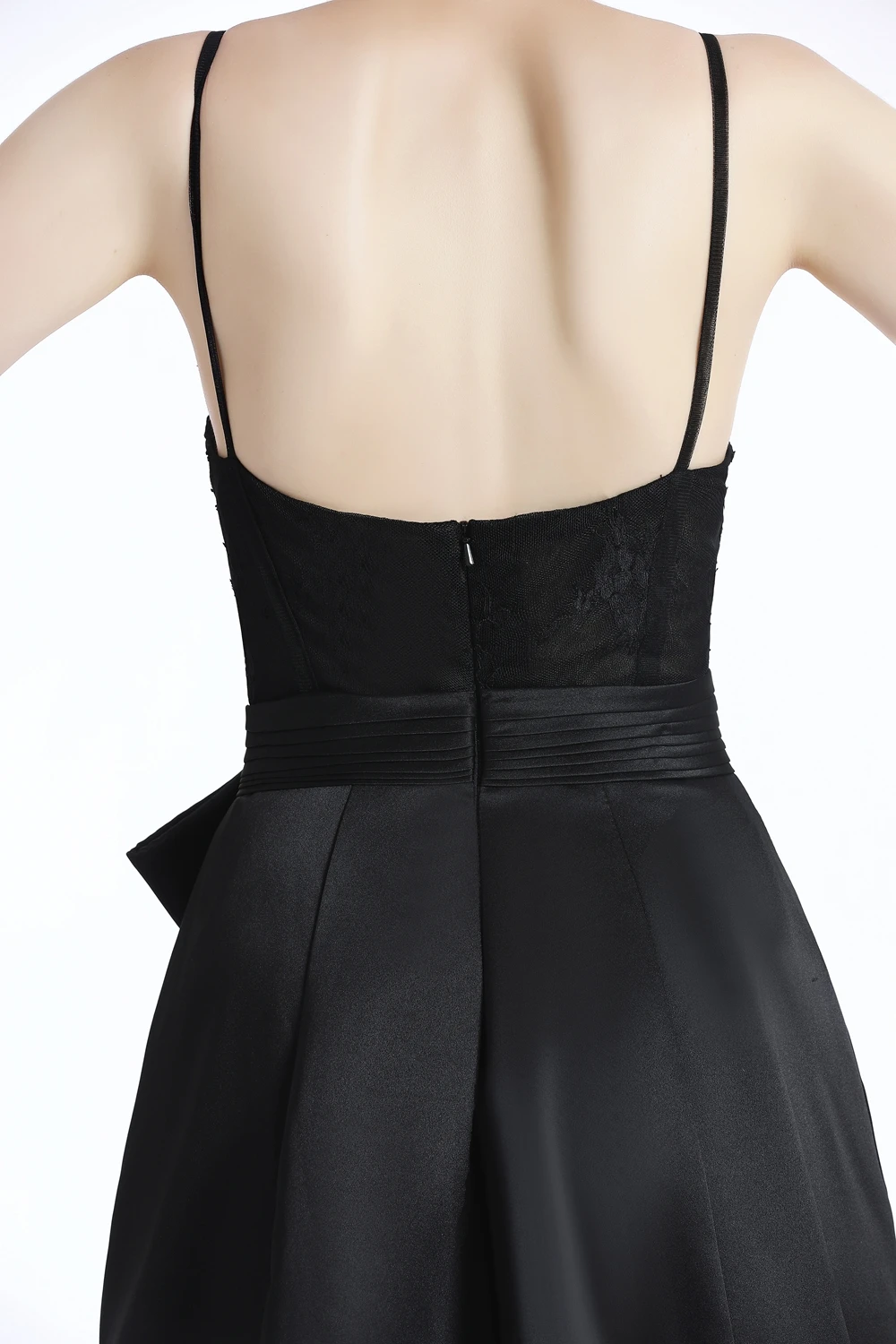 Распродажа Черное вечернее платье, пикантное v-образный вырез с коротким шлейфом Кружева с атласной открытой спиной простые Выпускные вечерние платья Robe De Soiree