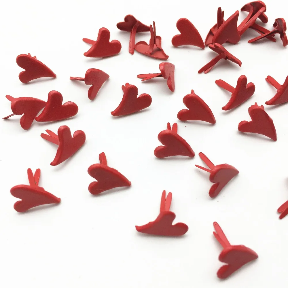 2000 pcs Красное сердце штифтики для штампованная для скрапбукинга Украшение 11x12 мм, Фурнитура для бижутерии, ремесло; Металл Brads
