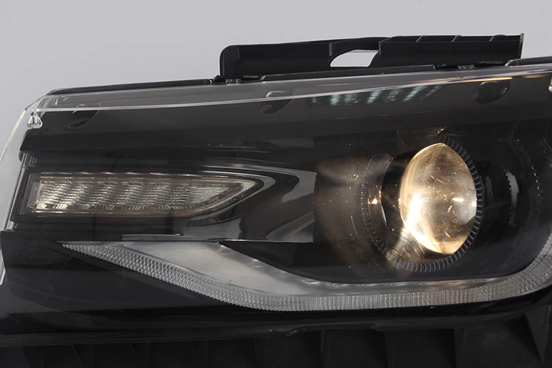 OUMIAO светодиодный фары налобный фонарь для Chevrolet Camaro 2009- фар автомобиля двойной ксеноновой линзы светодиодный DRL Желтый поворотный разъем и p
