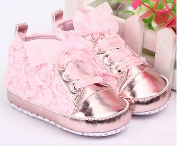 Первые ходунки для маленьких девочек; нескользящие кроссовки с мягкой подошвой для малышей; обувь для начинающих ходить - Цвет: Розовый