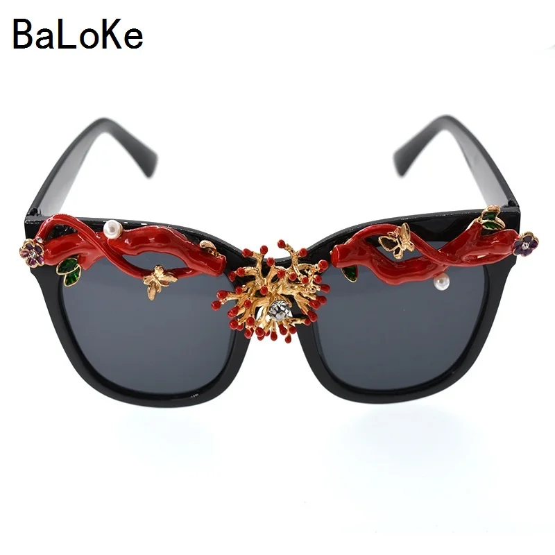 Baroque Retro Sunglasses Fashion Ladies Fashion Square Sunglasses Women