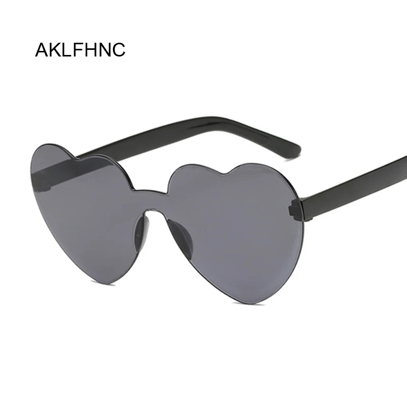 

Brand Designer Vintage Sunglass Fashion Love Heart Sunglasses Women Cute Sexy Retro Cat Eye Vintage Cheap SunGlasses Female