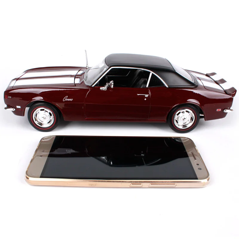 Maisto 1:18 1968 chevrolet camaro z28 красное вино синий автомобиль литья под давлением 260*100*75 роскошная классическая модель автомобиля коллекционная 31685