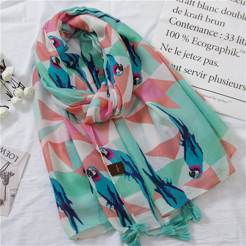 

Lovely Animal Parrot Tassel Viscose Shawl Scarf Warm Girls Printed Wraps Women Thick Pashmina Stole Female Muslim Hijab Sjaal