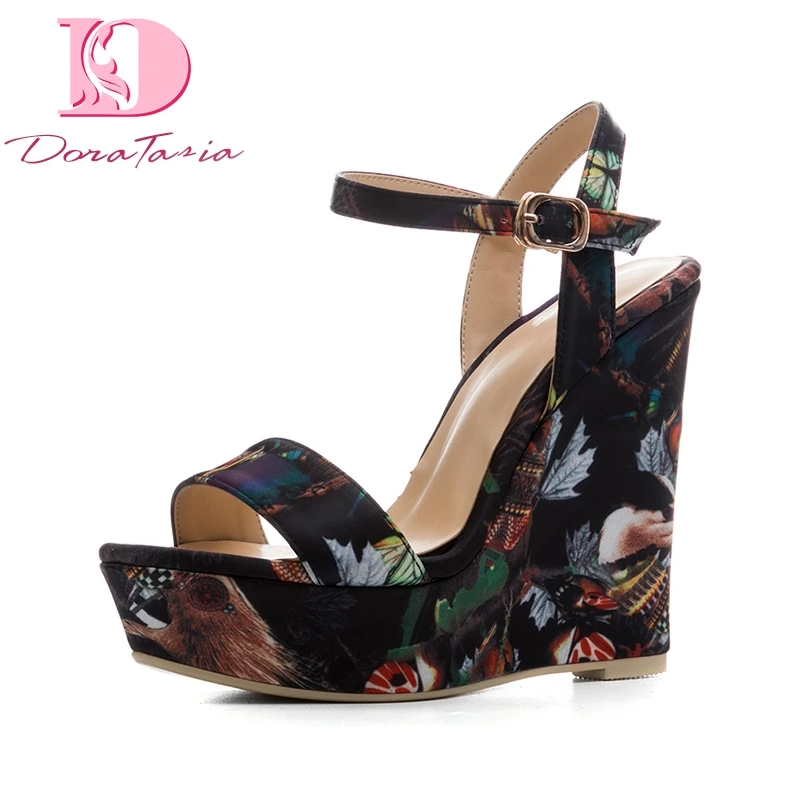 

DoraTasia New Size 34-41 Platform Brand Shoes Woman Sexy Flowers Printing Wedges High Heels Party Summer Shoes Sandals Women