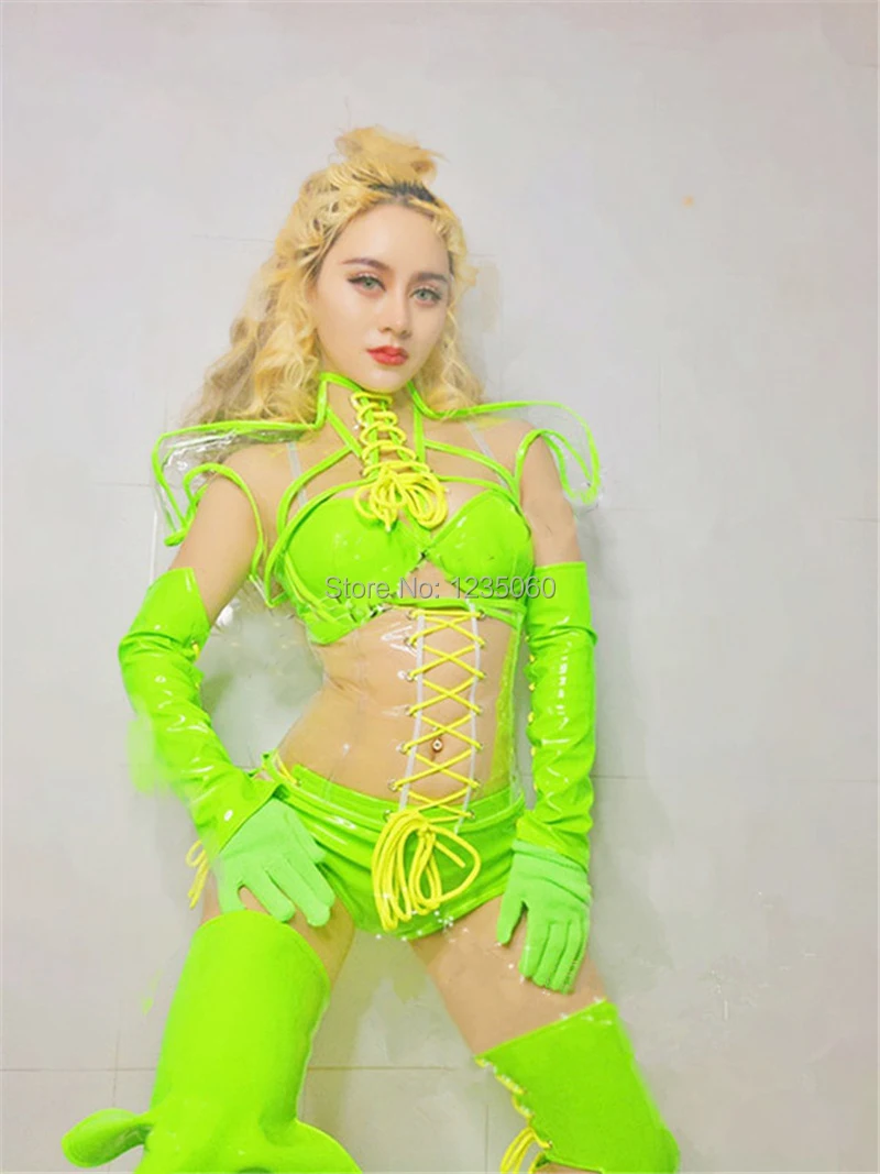  (1)