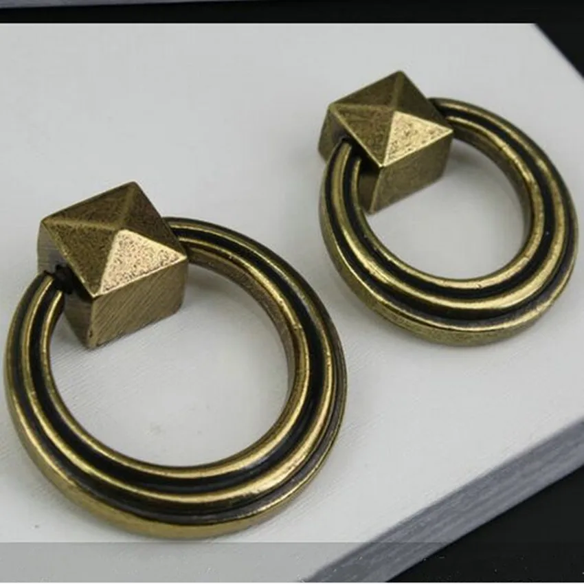 

vintage style drop rings furniture handles bronze drawer cabinet knobs antique brass dresser cupboard door handles knobs Retro