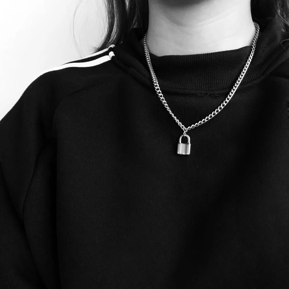 

Chunky Lock Choker Necklace Stainless Steel Punk Statement Key Pendant Necklace Women Kettingen Kolye Vintage collier femme