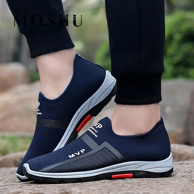 

Fashion Shoes Men Sneakers Summer Trainers Slip on Loafers Mesh Breathable Shoes Outdoor Sneakers Sapato Masculino 2019