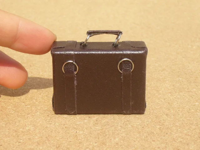 Dollhouse Miniature Brown Metal Brief Case That Opens B0183 