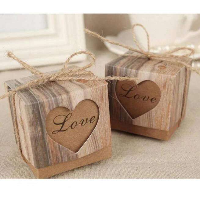 

100pcs/pack Romantic Heart Candy Box for Wedding Decoration Vintage Kraft Wedding Favors and Gifts Box with Burlap Twine Chic