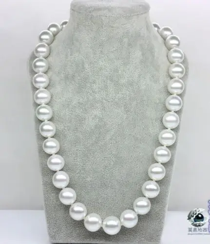 

shipping>>>>> Australian south seas white pearl necklace 18inch