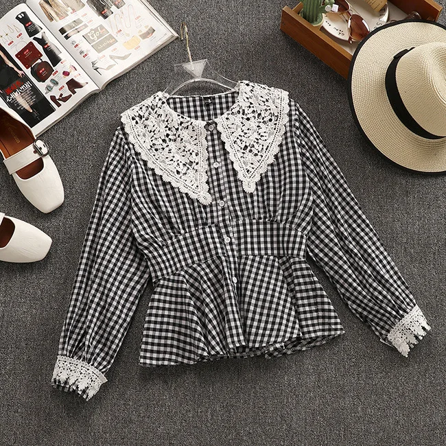 

2019 Spring New Korean Style Sweet Cotton White Shirt Lace Stitching Peter Pan Collar Ladies Summer Blouses Free Shipping