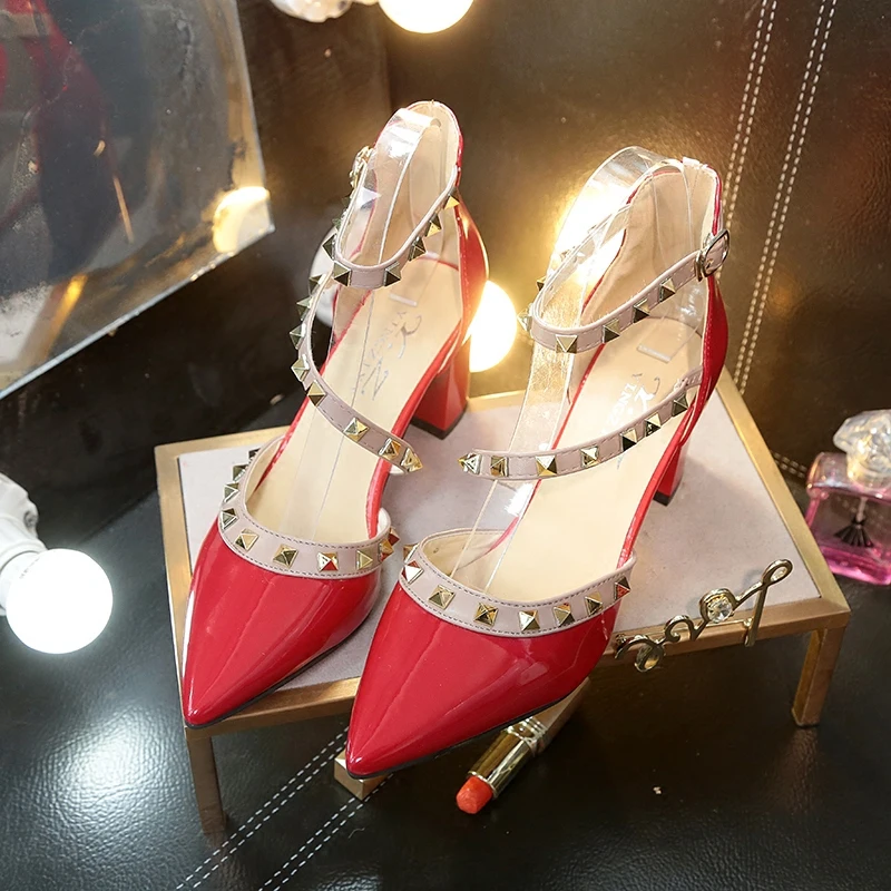 

Summer new women's high heels Korean fashion rivet pointed patent leather high heels comfortable wild large size single shoes