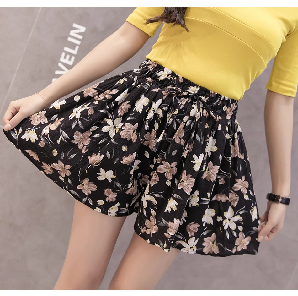 4XL Plus Size Chiffon Shorts Striped High Waisted Wide Leg Summer Short Floral Print Boho Female Casual Skirt Shorts Women