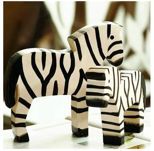 

TPRPLH 2pcs/Lot Northern Europe Zebra Figurines Creative Wood sculpture Animal Model Home Decor Gifts Crafts BR114