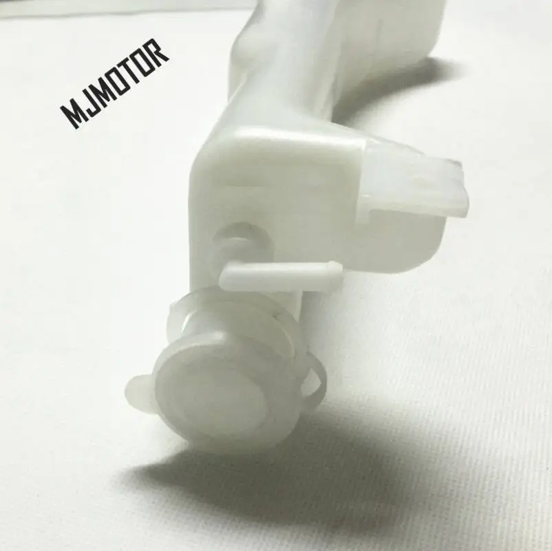1pcs Coolant reservoir tank for Chinese SAIC MG3 1.5L Engine Auto car motor parts 10111449