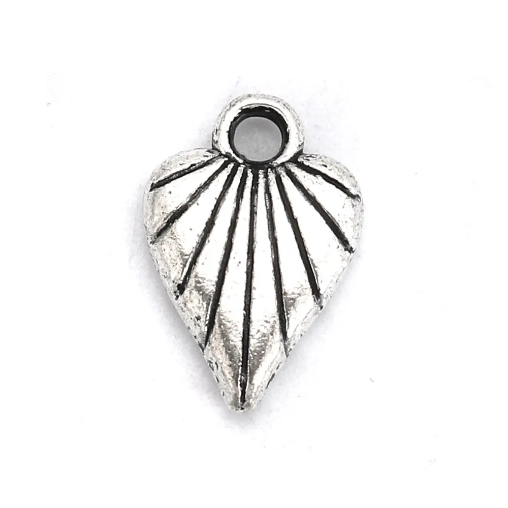 DoreenBeads модные подвески из сплава цинка кулон в виде сердца серебряный цвет узор