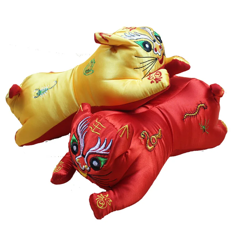 

Chinese Style Small Gift Baby Anti Evil Spirits Double Head Tiger Pillow Five Poison Tiger Baby Hold Health Care Pillow Folk