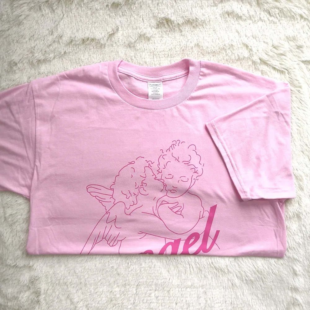 Модные женские футболки с принтом милого ангела, летняя свободная повседневная одежда, розовый хлопковый топ и футболки, модные футболки