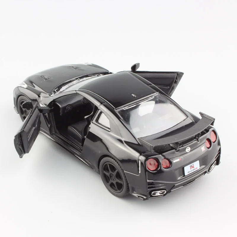 1/36 Масштаб Мини Automaxx Nissan SkyLine GTR R35 Nismo оттягивающая Модель литья под давлением спортивные гоночные автомобили транспортные средства игрушки для детей