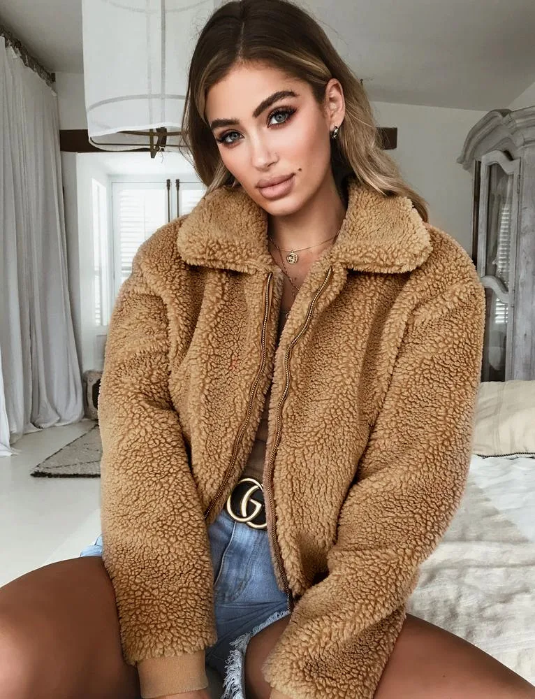 

Autumn and Winter Warm Velvet Jacket Plush Shirt Women's Thick Coat