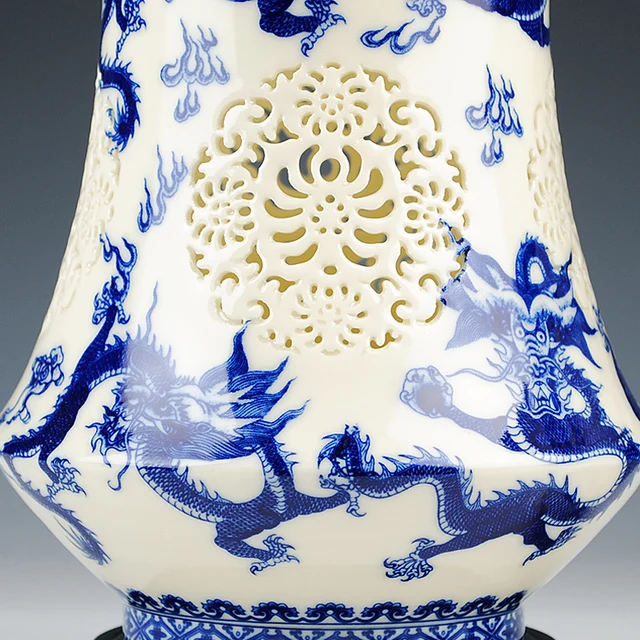 Antique Chinese-style Palace Restoring Ancient Ways Jingdezhen Dragon Ceramic Vase Flower Decoration blue-white-porcelain-vase 4