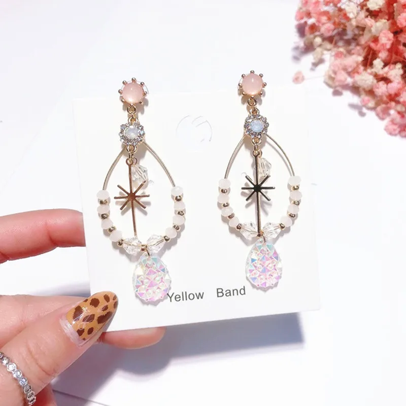 

New Personality Hollow Water Drop Shape Beaded Colorful Crystal Pendant Earrings for Women Elegant Star Dangle Pendientes 5A3019