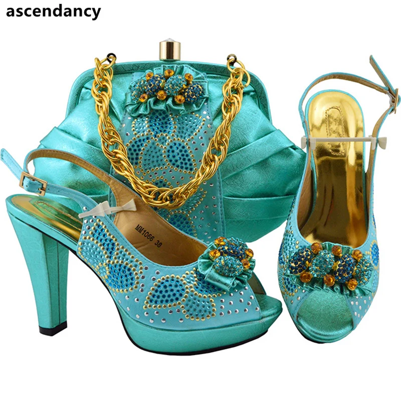 

Women Shoes and Bag To Match Set Italy Nigerian Women Wedding Shoes and Bag Set Decorated with Appliques Luxury Shoes Women 2018