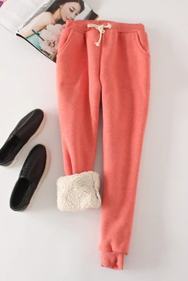 Толстые бархатные утепленные штаны Для женщин зимние Повседневное Эластичный шнурок на талии Штаны свободные однотонные шорты C407 - Цвет: red
