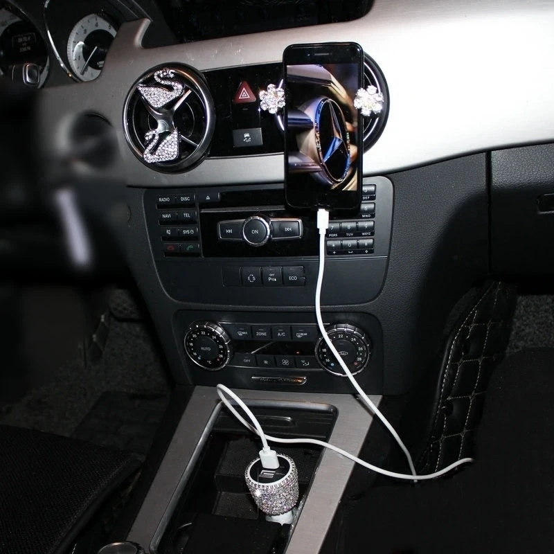 Crystal-Rhinestones-Quick-Charge-3.1-Car-Charger-for-Mobile-Phone-Dual-Usb-Rotate-Fast-Charging-5
