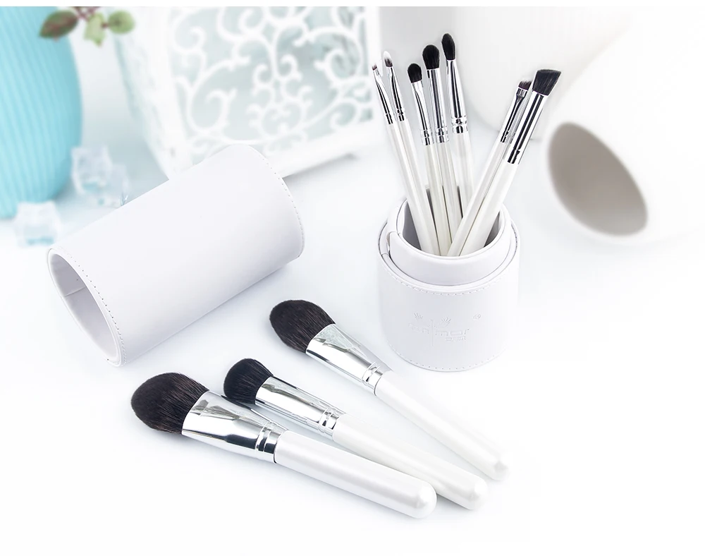 makeup brushes (4)